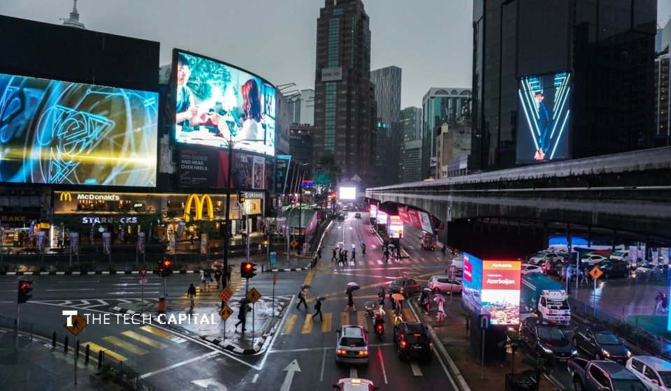 DigitalBridge, Equinix, Stonepeak in run for Time Dotcom’s $600m data centre biz
