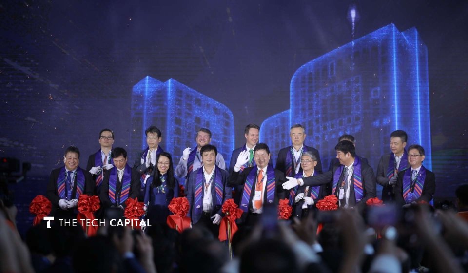 FPT vows to place Vietnam at the centre of IT world as new mega HQ opens for business