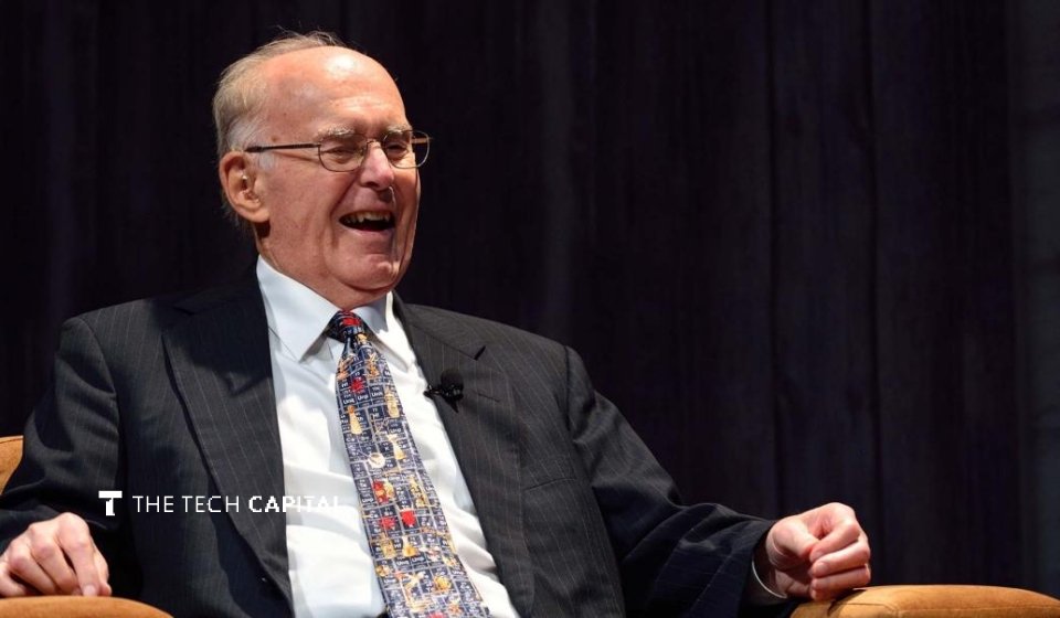 Intel co-founder and author of Moore's Law Gordon Moore dies at 94 in Hawaii