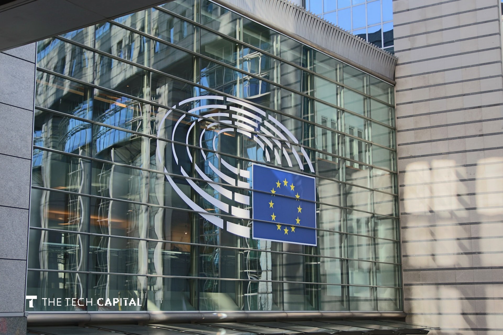 Progress, Disparities, and Challenges in Europe's Digital Decade Connectivity Goals