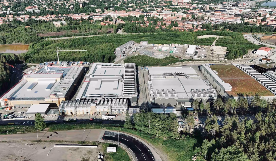 EcoDataCentre, CoreWeave to build Europe’s first large-scale Blackwell GPU cluster