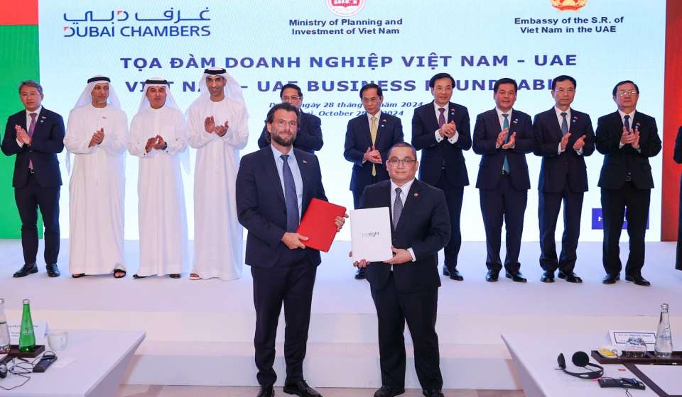 Vietnamese conglomerate and UAE partners to explore $3.5bn data centre project