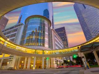 Crown Castle assets attract $10bn bids from Zayo and TPG