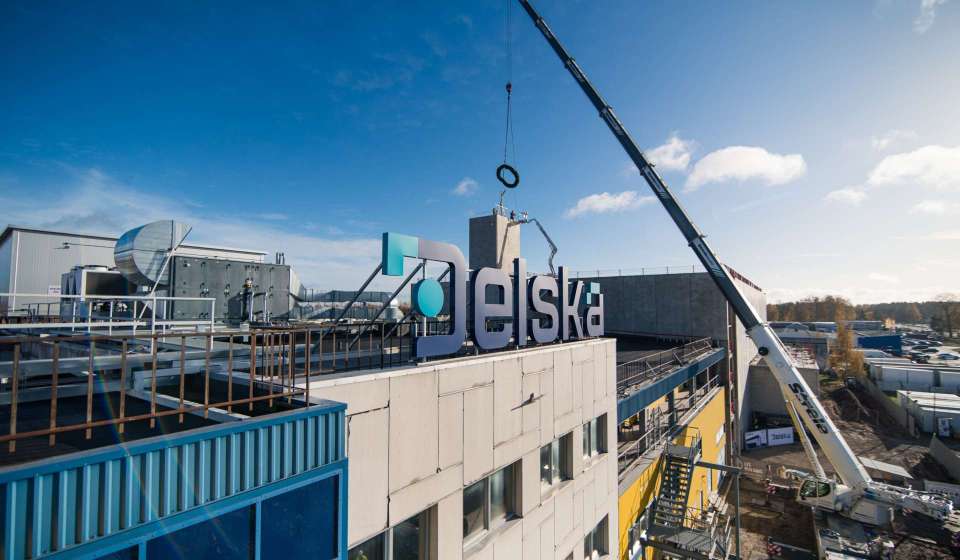 Delska marks topping-out ceremony for 10MW data centre in Riga