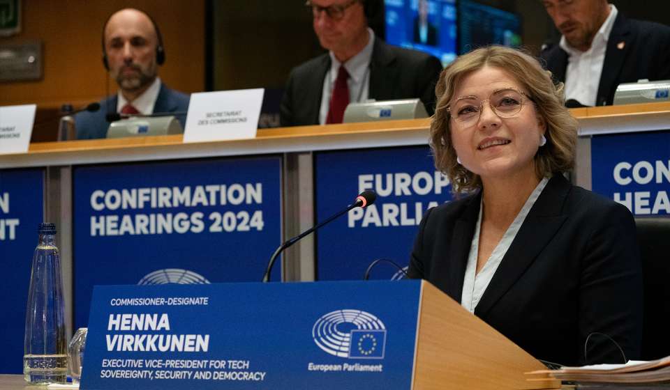 EU signs $12bn deal for satellite constellation to rival Starlink