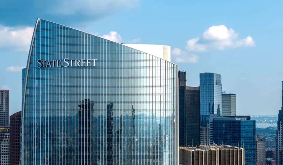 State Street Corp boosts stake in DigitalBridge Group amid mixed analyst ratings