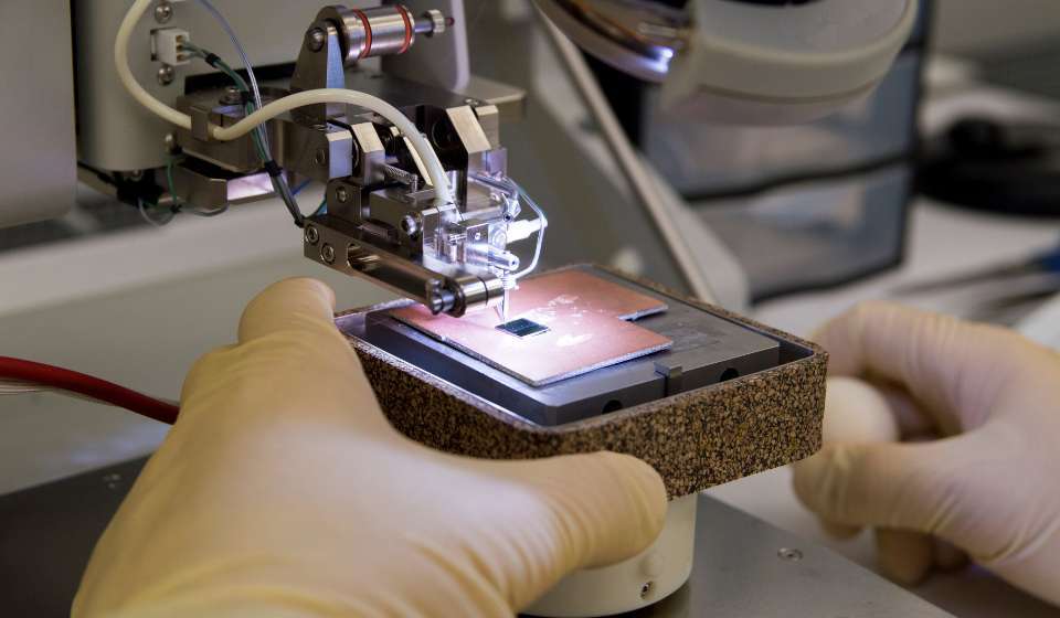 DeepSeek's cost-effective AI sparks optimism for ASML's chip equipment sales