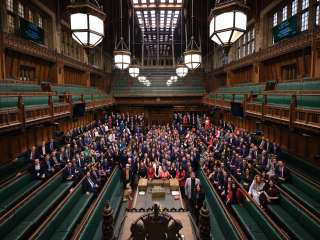 AI agents key to rebuilding public trust in government