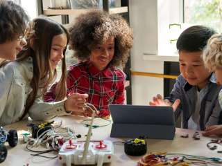 Nomad Futurist launches academy and job board to address data infrastructure skills gap