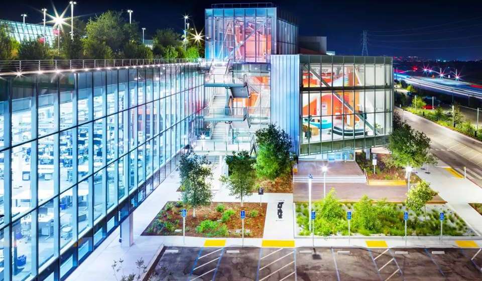 Meta in talks for $35 billion data centre financing, led by Apollo Global Management