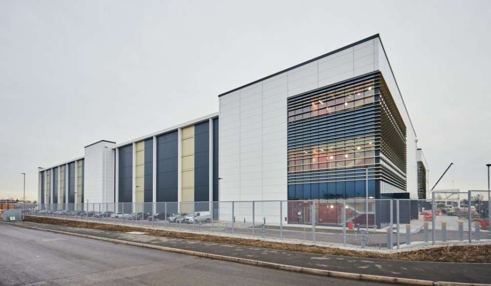 Yondr activates 10MW of second data centre in Slough