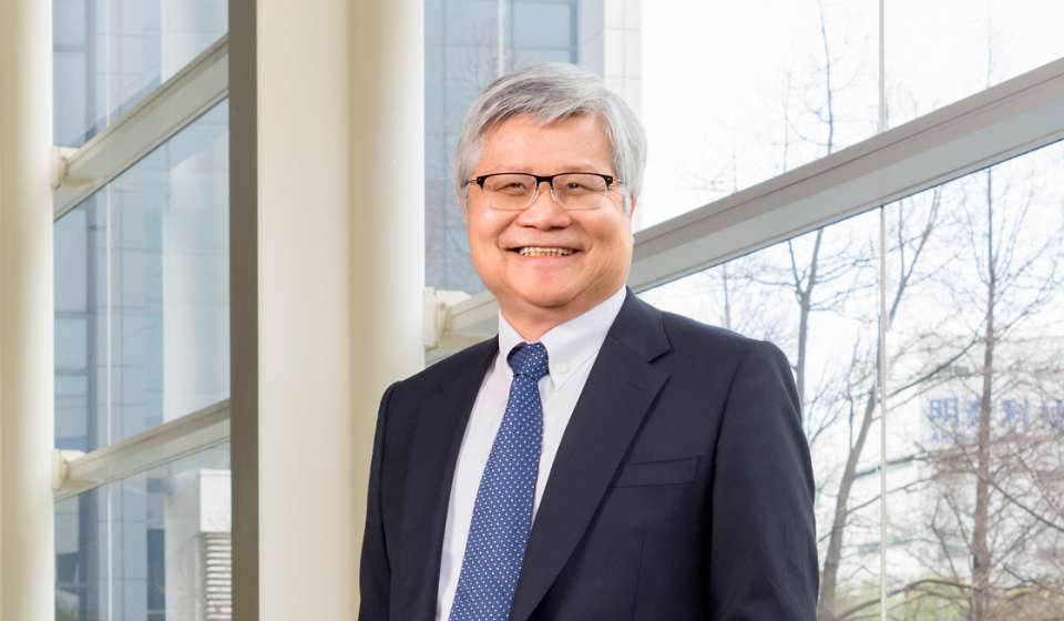Semiconductor giant TSMC sees record growth as US-China trade tensions loom