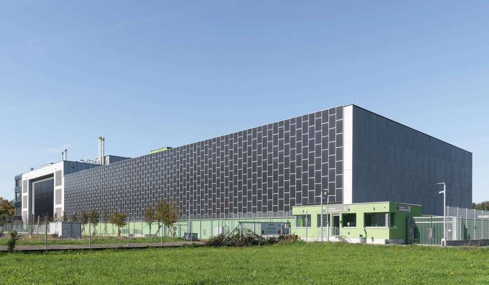 KKR, BlackRock, Swiss Life and other global investors eye InfraVia's Green in $2.7bn data centre deal