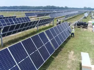 Meta adds 791MW of solar and wind power in latest deal with Invenergy