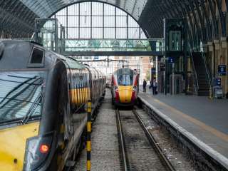 UK rail telecoms upgrade begins with 1,000km fibre rollout under Project Reach