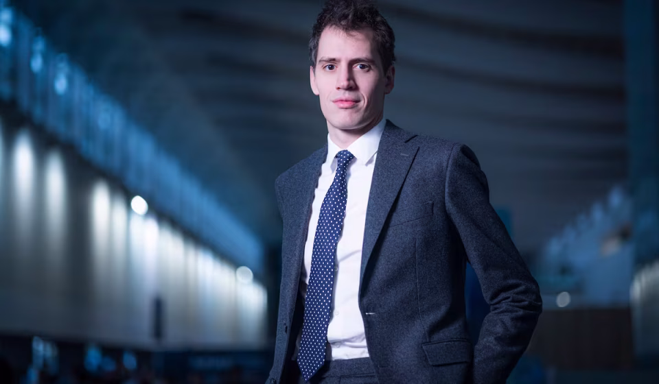 French AI startup Mistral AI in talks to raise $1 billion in equity funding