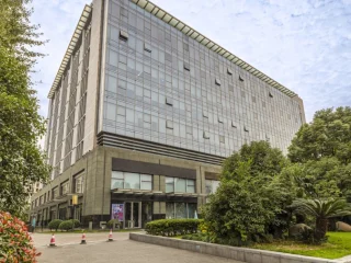 Amazon joins US tech giants in China R&D pullback as AI tensions escalate