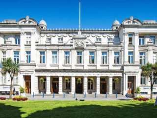 Queen Mary University taps waste heat to power campus in data centre overhaul
