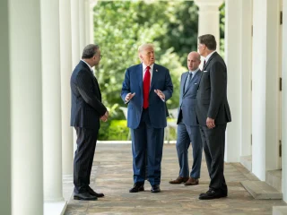 US federal agencies directed to streamline permitting for large-scale AI infrastructure