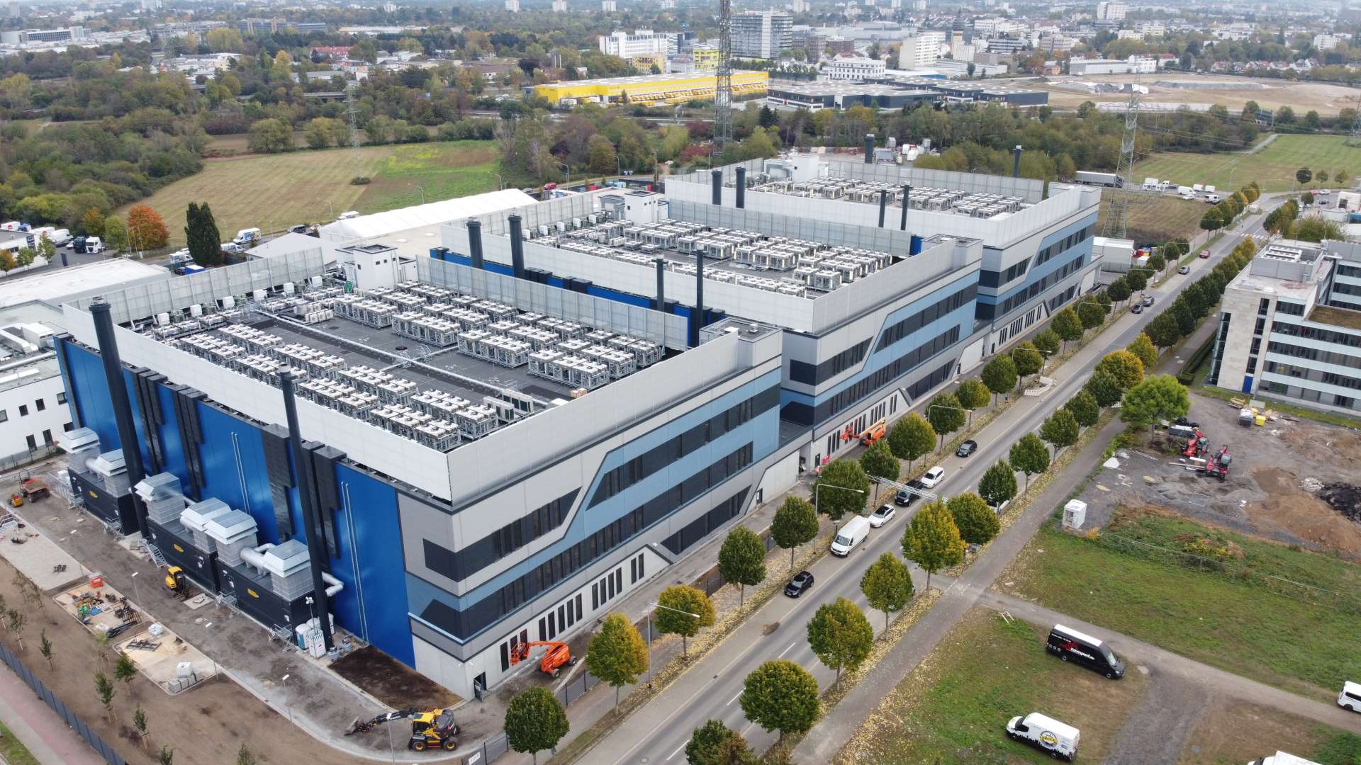 Digital Core REIT maintains 98% occupancy, targets growth via $15 ...