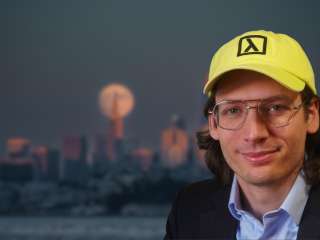 Lambda plots $350 million raise before 2026 IPO - report