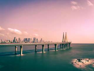 India’s Maharashtra govt signs $3.4bn MoU with Lodha for green data centre park