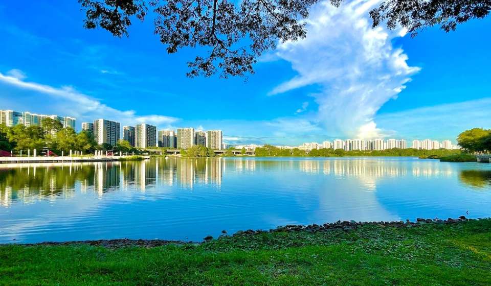 Singapore plans a 700MW data centre park on Jurong Island