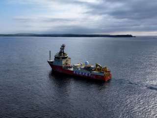 Amazon plans first solo trans-Atlantic cable project