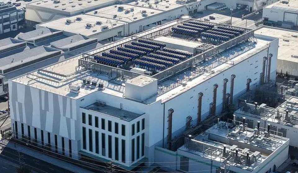 Power constraints and AI demand redraw global data centre development patterns toward year-end