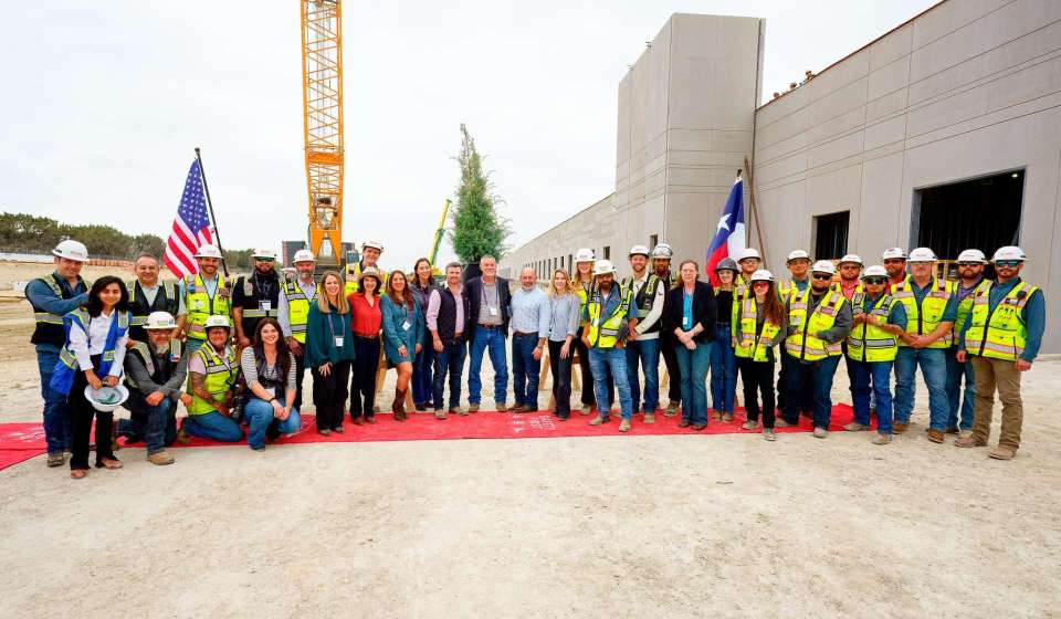 CyrusOne completes construction milestone at Texas data centre development