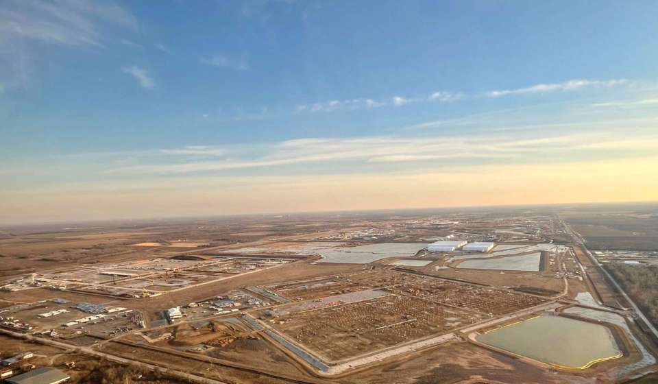 Meta to finance seven more natural gas generators in expanded 5GW Hyperion deal