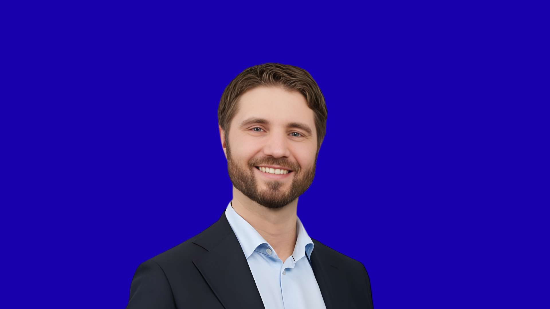 Gaute Krekling in blue background