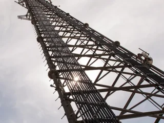 Crown Castle completes $8.5 billion fibre and small cell sale