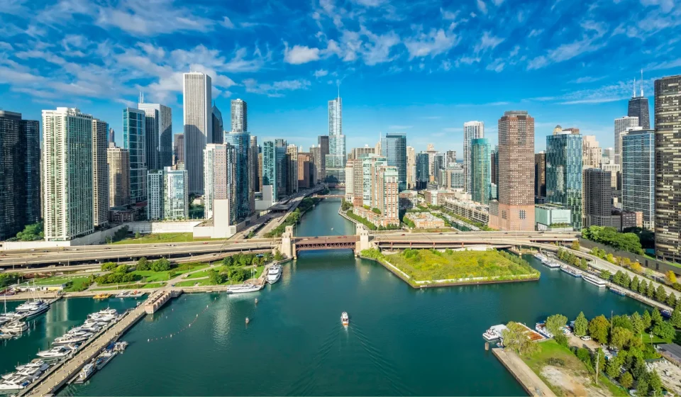 CoreWeave expansion drives $850 million data centre financing in Chicago suburb