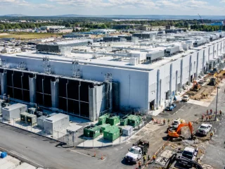 Data centre capacity crunch deepens despite 25% global supply growth