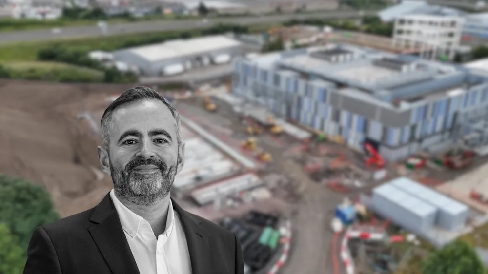 DataVita secures £300 million debt backed by UK wealth fund, European banks Editor APAC, The Tech Capital 4 Mins 18 August 2026 | 5:02 am CEST Scottish data centre operator DataVita has secured a roughly £300 million (US$406.4 million) debt facility to expand and develop two facilities in North Lanarkshire, backed by a £202 million guarantee from the UK's National Wealth Fund.