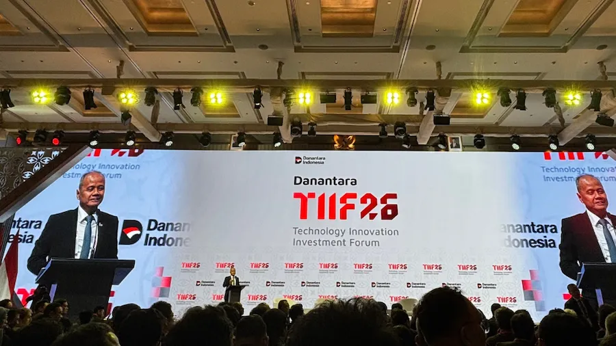 Indonesia's Danantara pushes into data centre hardware and chip development Editor APAC, The Tech Capital 5 Mins October 26, 2026 | 1:12 PM GMT+1 Danantara, Indonesia's newest and largest sovereign wealth fund, is looking to expand its role in the country's data centre industry with plans to build domestic equipment manufacturing and semiconductor capabilities as part of its wider technology investment strategy.