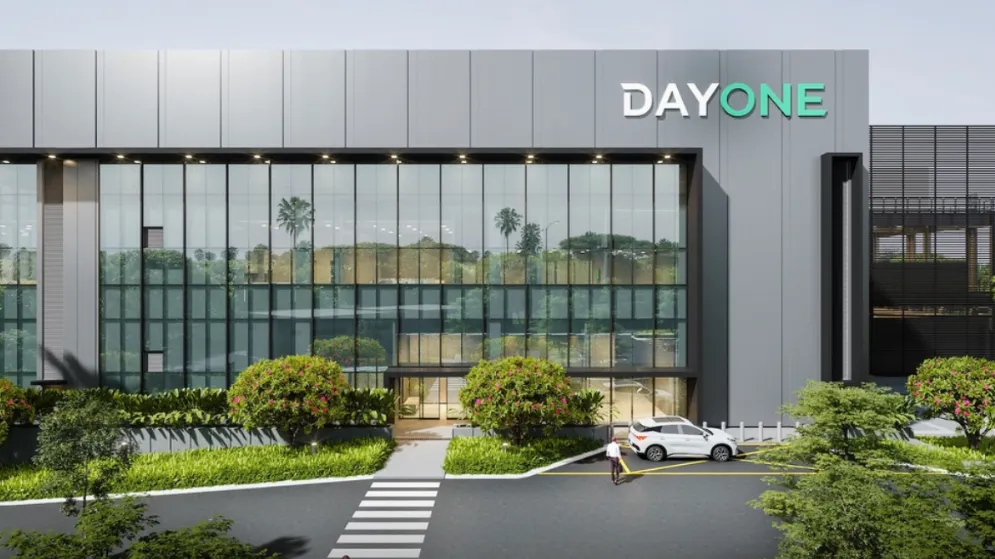 DayOne weighs IPO options amid data centre market volatility - report Editor APAC, The Tech Capital 3 Mins 22 October 2026 | 3:23 am CEST Singapore-based data centre operator DayOne is reportedly weighing options for its planned US initial public offering (IPO), including a potential delay or a reduction in its fundraising target, amid growing volatility in data centre stocks.